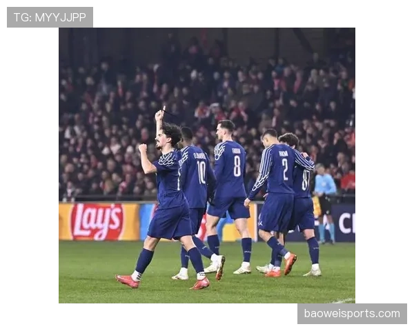 布雷斯特送走十余名球员 阵容回归精简核心框架保留